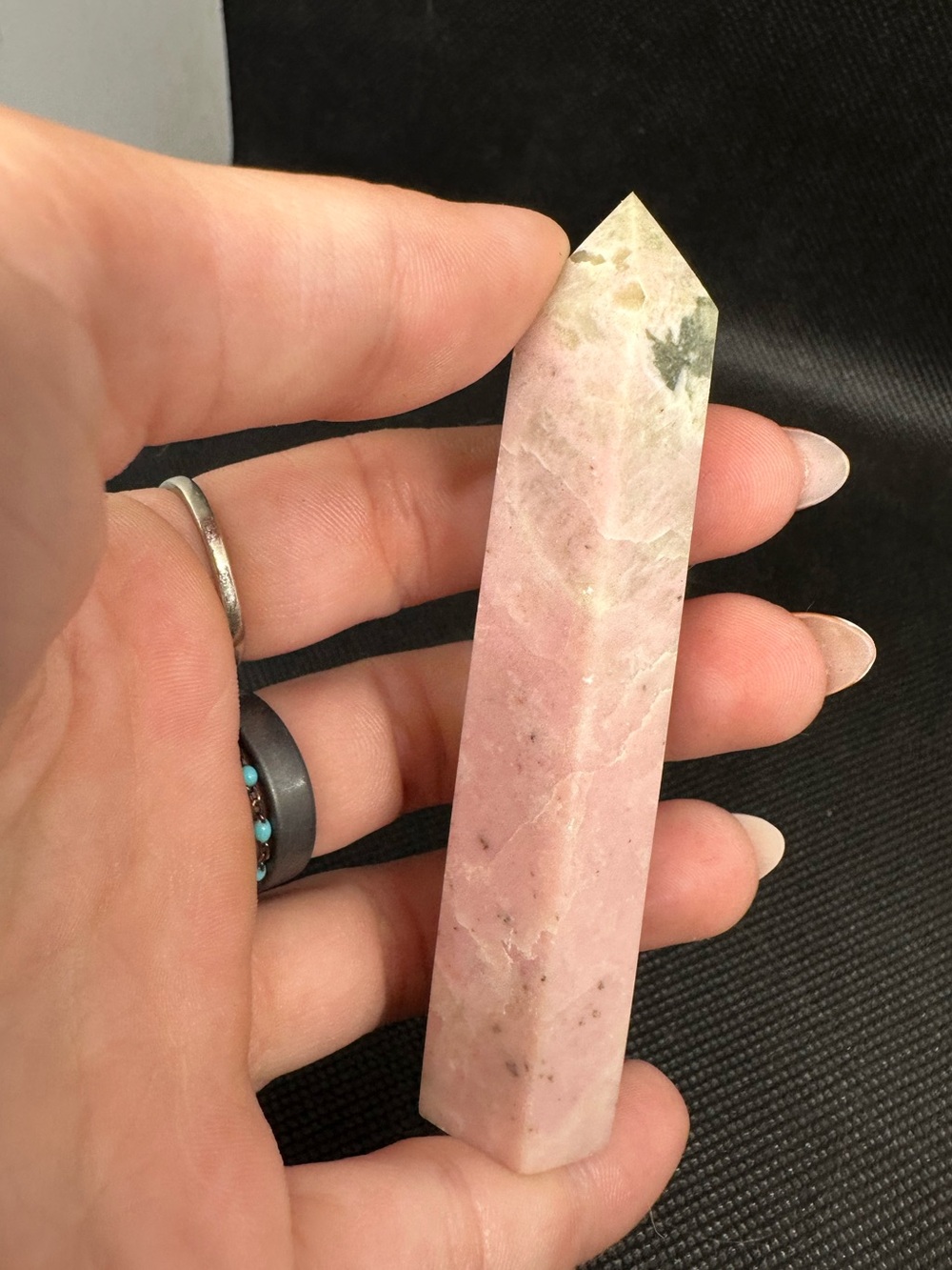 Pink opal tower - Picture 4 of 5
